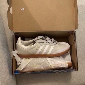 Adidas Samba NWT
